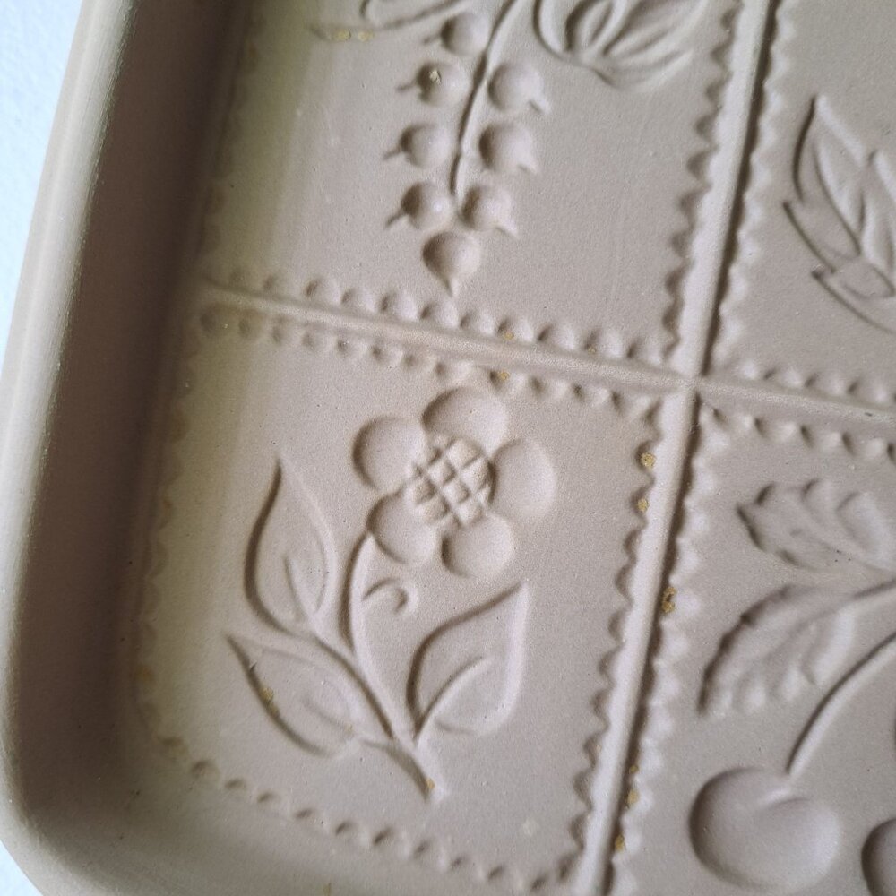 Brown Bag Cookie Art 1983 Hill Design Stoneware Mold 9 Florals Handles 8" Square - Picture 8 of 14